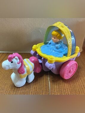 Little People Klip Klop Cinderella Carriage